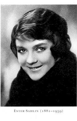 SBL äger inga bilder och kan därför ej erbjuda kopior
eller ge tillstånd till reproduktion. För mer information
om bilder, se under fliken "Om databasen"